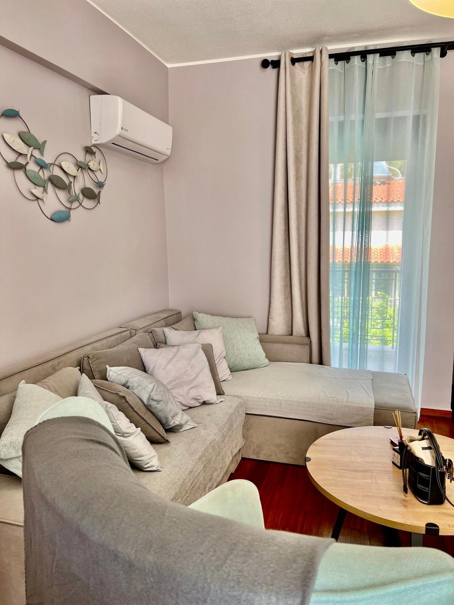 Brand New Brilliant Apartment At Athenian Riviera Luaran gambar